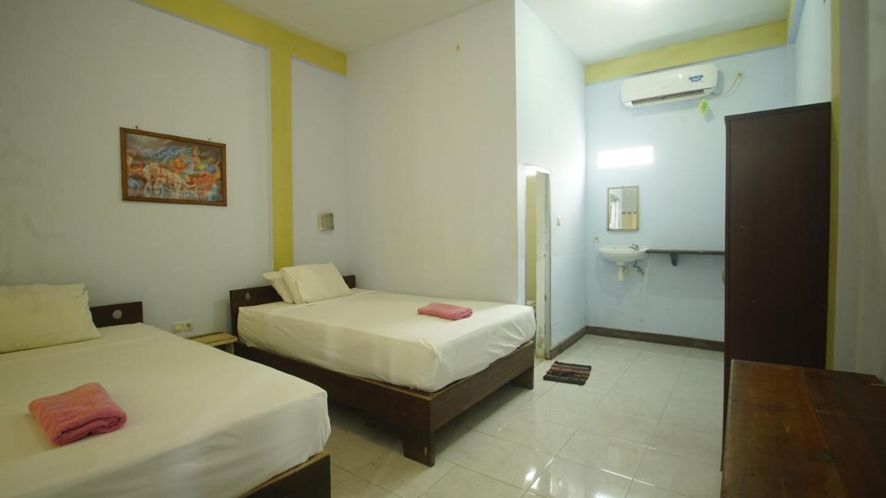 Mimi Kuta Homestay ภายนอก รูปภาพ