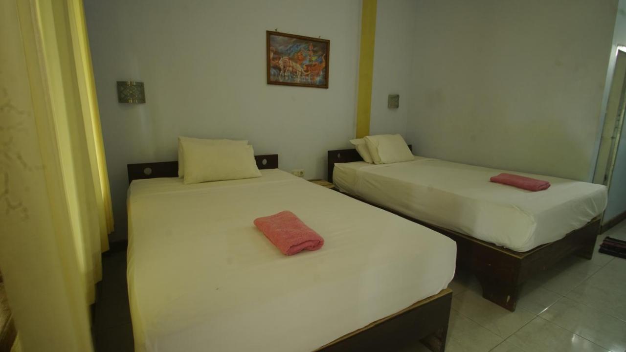 Mimi Kuta Homestay ภายนอก รูปภาพ